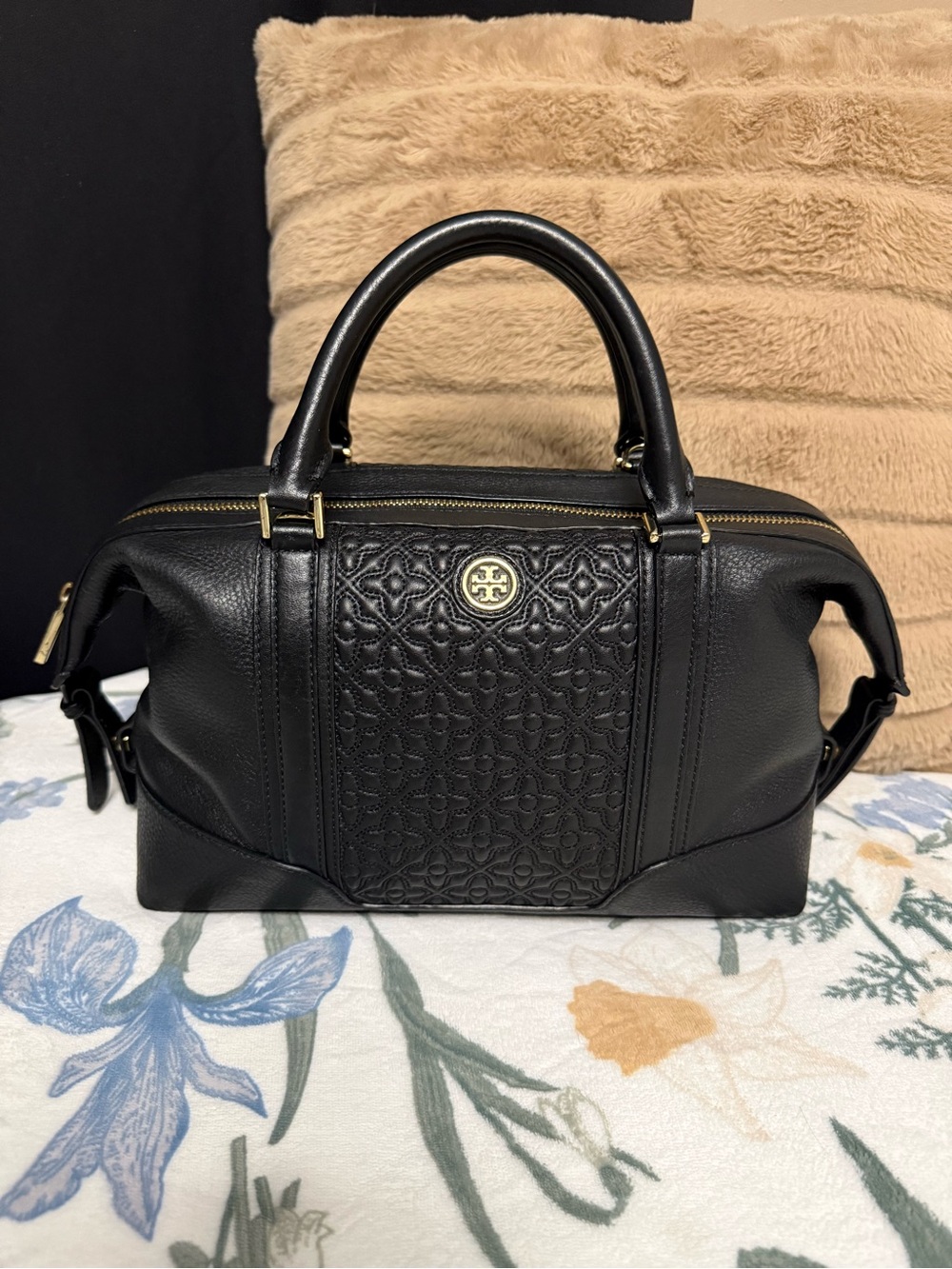 🖤 Tory Burch Black Pebbled Leather Quilted Satchel Bag